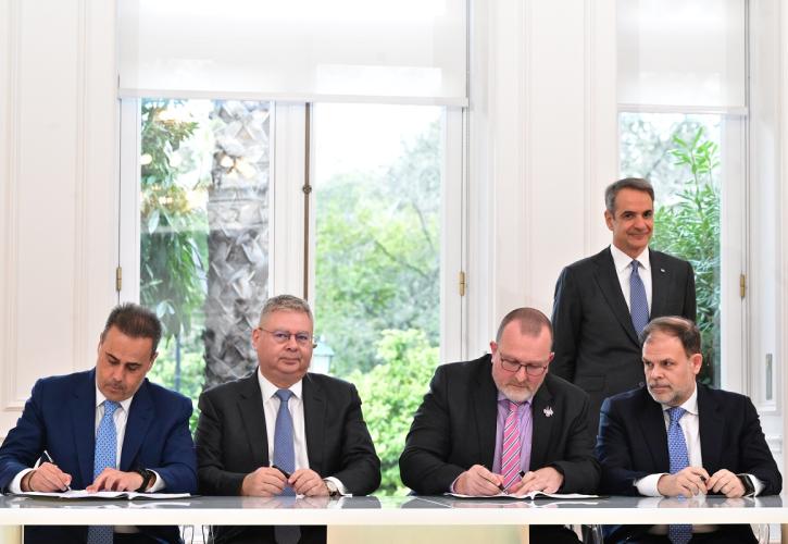 «Έπεσαν» οι υπογραφές με Chevron - Helleniq Energy για τους υδρογονάνθρακες - Μητσοτάκης: «Η χώρα κάνει άλμα»