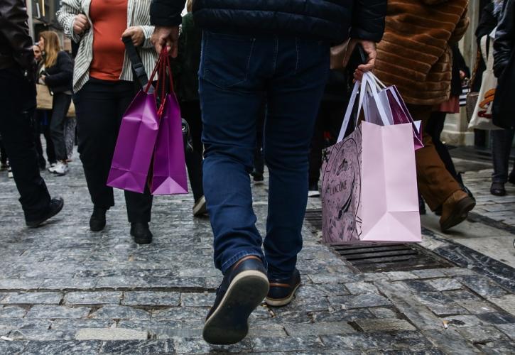 Εκπέμπει SOS η ΕΣΕΕ: Έτος συρρίκνωσης για το λιανεμπόριο το 2025 - Μεγάλη ανησυχία και για το 2026