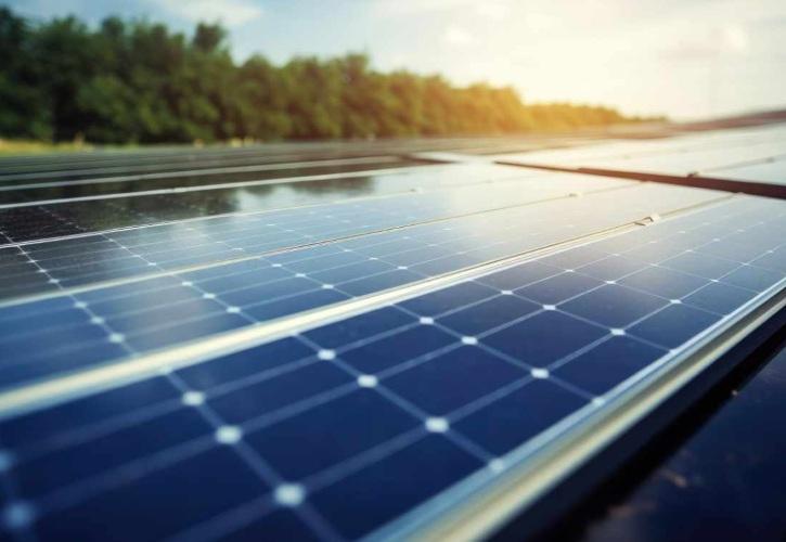 Ηλιακός θερμοσίφωνας: Η πιο value επένδυση για νοικοκυριά και επιχειρήσεις στην Ελλάδα