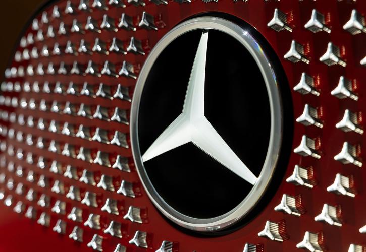 H Mercedes-Benz μοιράζεται κέρδη με τους εργαζόμενους - Μπόνους έως 3.139 ευρώ και δωρεάν μετοχές