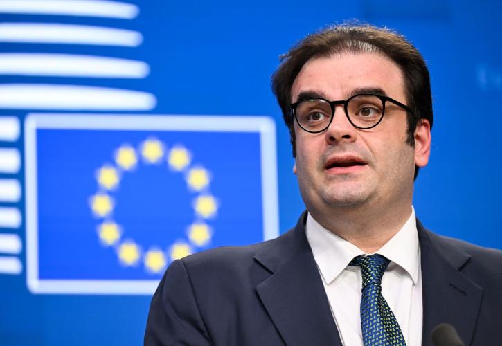 Πιερρακάκης: Η ΕΕ προσφέρει προστιθέμενη αξία στη διαχείριση των παγκόσμιων ανισορροπιών