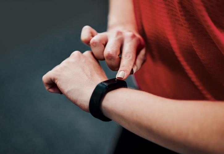 Οι κίνδυνοι που κρύβουν τα fitness trackers για όσους γυμνάζονται