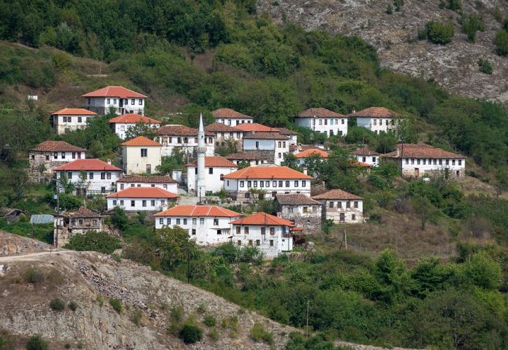 Κοττάνη: Το απομακρυσμένο Πομακοχώρι της Ξάνθης με τη φημισμένη ταβέρνα - μουσείο