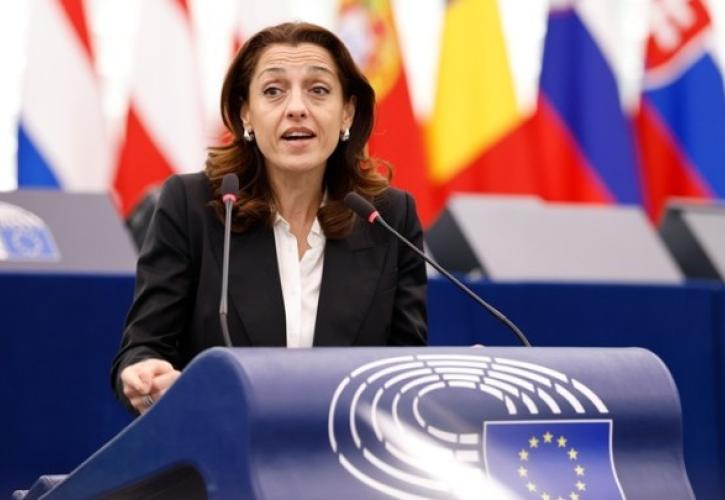 Τινιάλι: Ενίσχυση χρηματοδοτικών εργαλείων, συνεργασίες και ενεργειακή αναβάθμιση για να αντιμετωπιστεί η στεγαστική κρίση