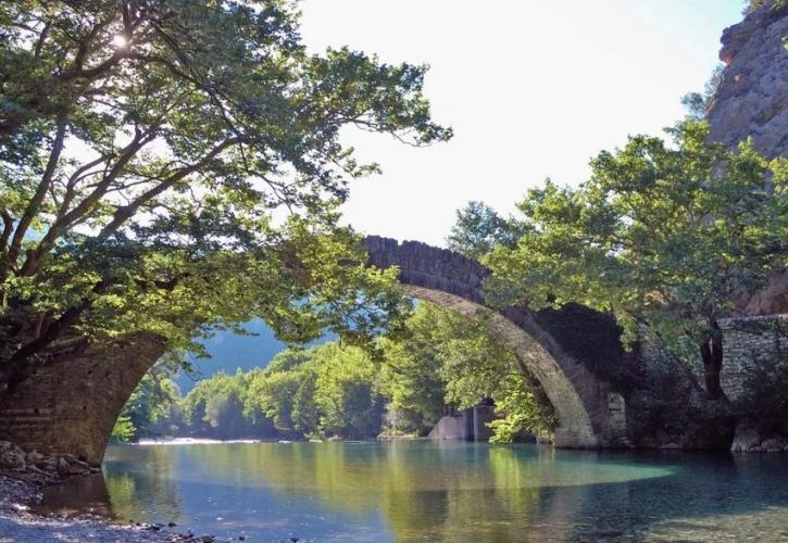 Booking.com: Ένας ελληνικός προορισμός στους 10 πιο φιλόξενους του κόσμου