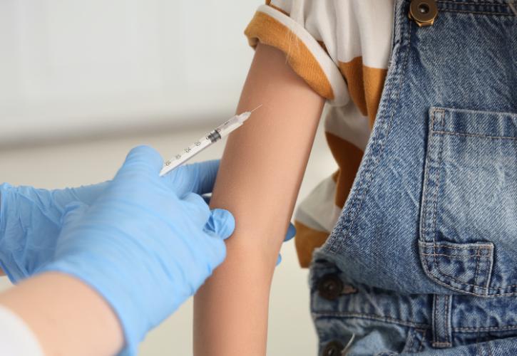 Η Ελληνική Εταιρεία Λοιμώξεων παρουσιάζει την καμπάνια ενημέρωσης για την αξία του εμβολιασμού