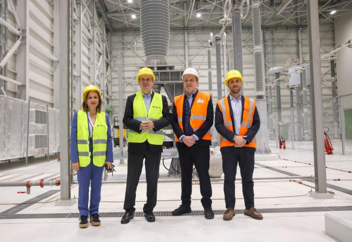 Χατζηδάκης: Εξετάζονται παρεμβάσεις στα ακτοπλοϊκά εισιτήρια