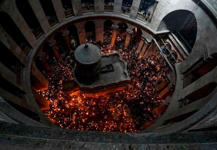 Αγωνία για το Άγιο Φως - Αγωνία για πασχαλινό ανασχηματισμό - Ανεβασμένος Ανδρουλάκης αρχίζει δίαιτα - ΓΑΠ κατά Αλέξη