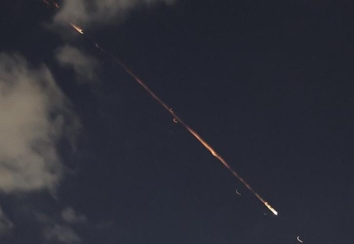 Δέκατη μέρα πολέμου: Ομοβροντία ιρανικών πυραύλων εναντίον του Ισραήλ