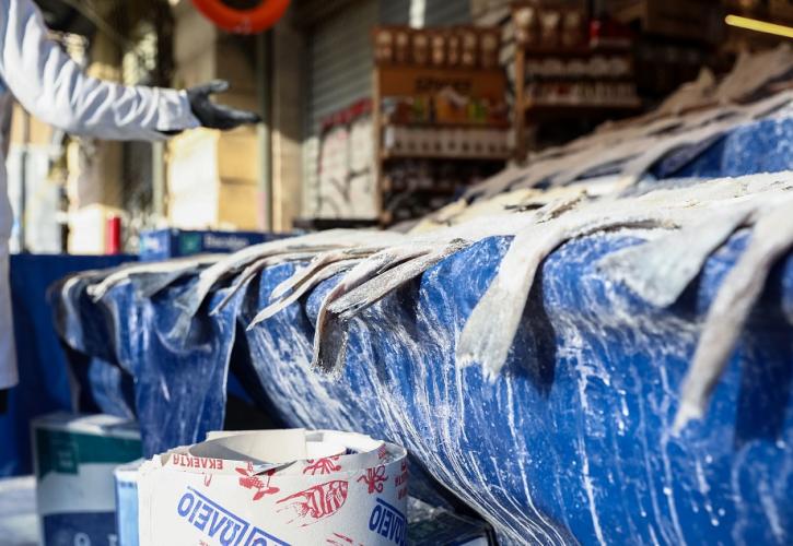 «Αλμυρό» το τραπέζι της 25ης Μαρτίου