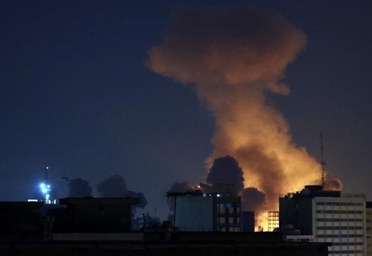 Ιράν: Τουλάχιστον 15 νεκροί από βομβαρδισμό εργοστασίου στο Ισφαχάν