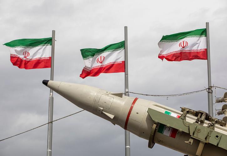 Το Ιράν συνεχίζει να διαψεύδει τα περί συνομιλιών με τις ΗΠΑ