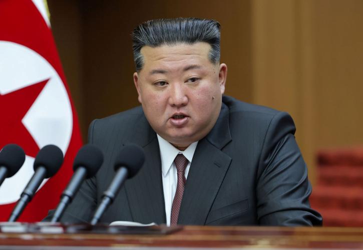 Κιμ Γιονγκ Ουν: Η Βόρεια Κορέα δεν θα εγκαταλείψει ποτέ το καθεστώς της πυρηνικής δύναμης