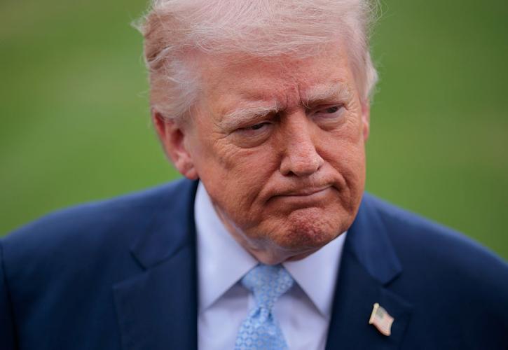 Στο 36% η Τραμπ υποχώρησε καθώς οι τιμές των καυσίμων στις ΗΠΑ αυξάνονται