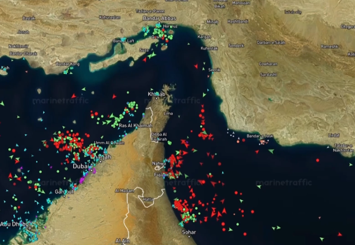 Τραμπ: Το Ιράν δεν μπορεί να μας εκβιάσει - «Η Τεχεράνη εξετάζει νέες προτάσεις από Ουάσιγκτον»