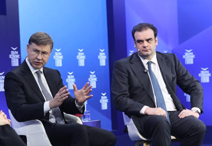 Πιερρακάκης: Θα ληφθούν και άλλα μέτρα στήριξης εάν χρειαστεί - Συγκρατημένα αισιόδοξος για την κρίση