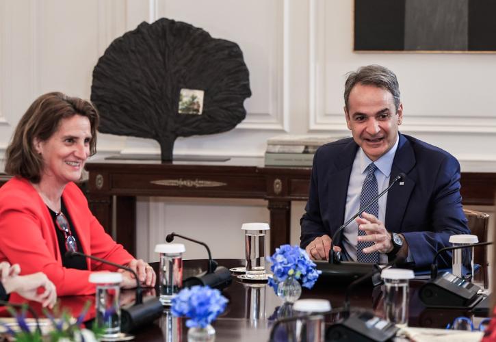 Μητσοτάκης σε Ριμπέρα: «Ρεαλιστική προσέγγιση στην πράσινη μετάβαση για διασφάλιση της ανταγωνιστικότητας»