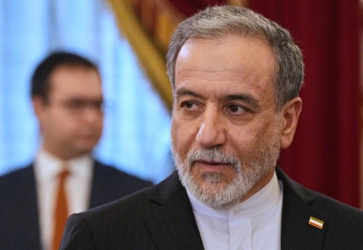 Ο ΥΠΕΞ του Ιράν χαιρετίζει την «υποστήριξη» της Ρωσίας στη «διπλωματία»