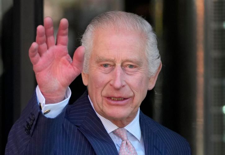 Μήνυμα ενότητας από τον βασιλιά Κάρολο στο αμερικανικό κογκρέσο