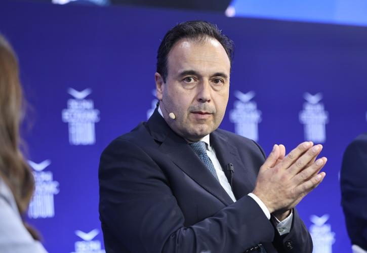 Παπαστεργίου: Πρέπει να τελειώνουμε με την ανωνυμία στο διαδίκτυο