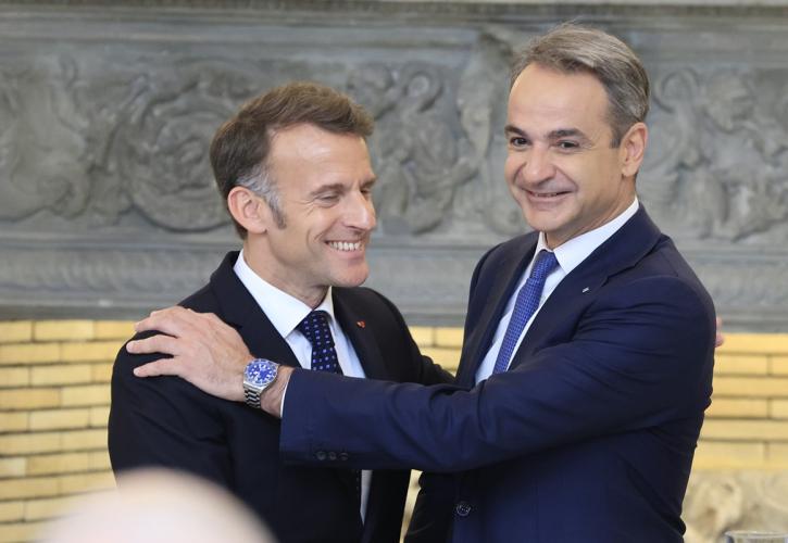Μητσοτάκης: Κορωνίδα των ελληνογαλλικών συμφωνιών η δέσμευση αμοιβαίας συνδρομής