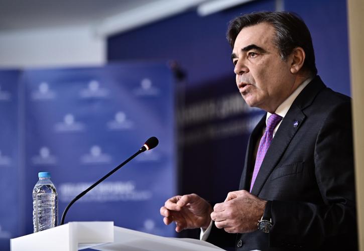 Μαργαρίτης Σχοινάς: Ο σταθερός συνδετικός κρίκος Αθήνας και Βρυξελλών μπαίνει στην Κυβέρνηση