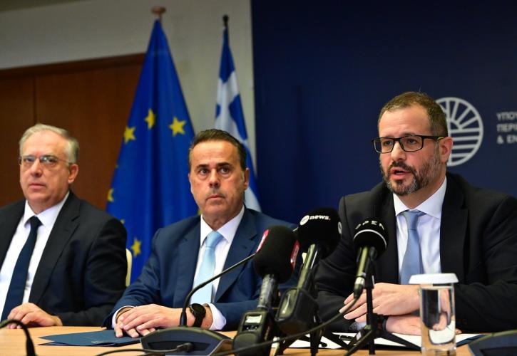 Βιομηχανία: Πακέτο 100 εκατ. τον χρόνο για το ενεργειακό κόστος - Αντιστάθμιση CO₂, «κούρεμα» ΥΚΩ και επενδύσεις 200 εκατ.