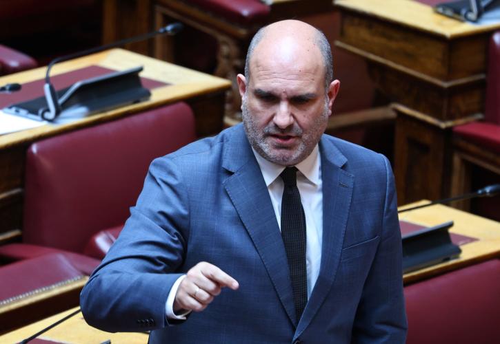 Μαρκόπουλος: Ανυπόστατες οι φήμες περί μη ύπαρξης πανεπιστημιακού πτυχίου