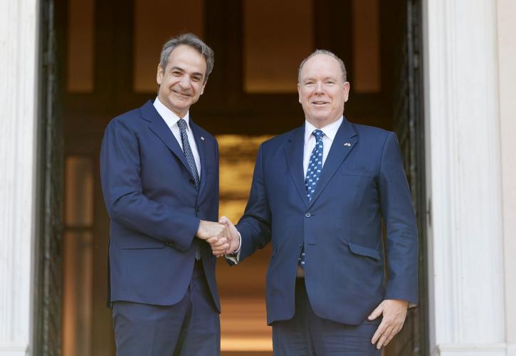 Τι συζήτησε ο Κυριάκος Μητσοτάκης με τον πρίγκιπα Αλβέρτο Β΄ του Μονακό