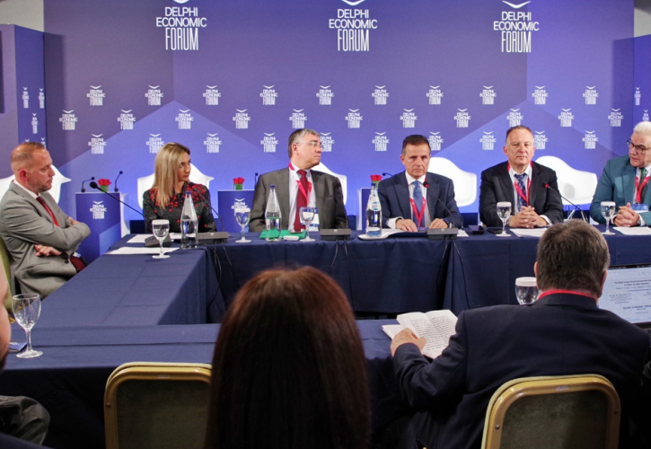 Δυναμική η παρουσία της ΕΕΑΑ στο 11ο Οικονομικό Φόρουμ των Δελφών