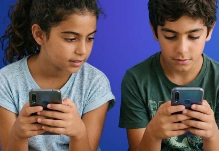 Η Ελλάδα στην πρώτη γραμμή για την προστασία των ανηλίκων από τον ψηφιακό εθισμό