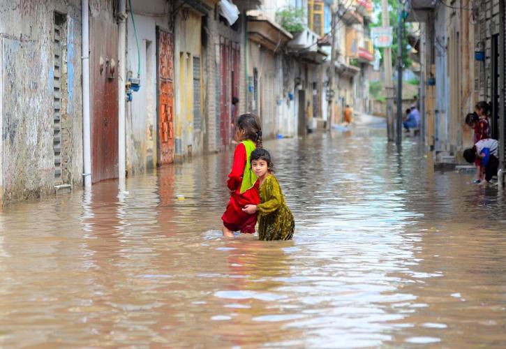 Πακιστάν - Αφγανιστάν: Τουλάχιστον 188 νεκροί εξαιτίας της κακοκαιρίας