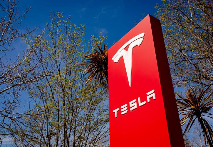 Χίλιες νέες θέσεις εργασίας στη Γερμανία από Tesla