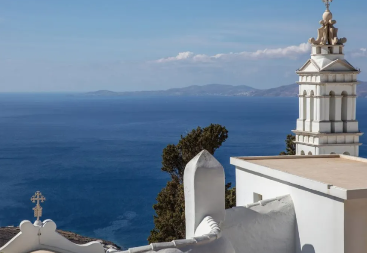 Πάσχα στην Τήνο: Τα έθιμα και όσα πρέπει να δείτε