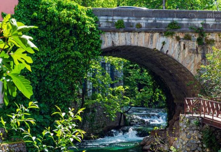 Πάσχα στη Λιβαδειά: Εκεί όπου η χτυπά η καρδιά της ρουμελιώτικης παράδοσης