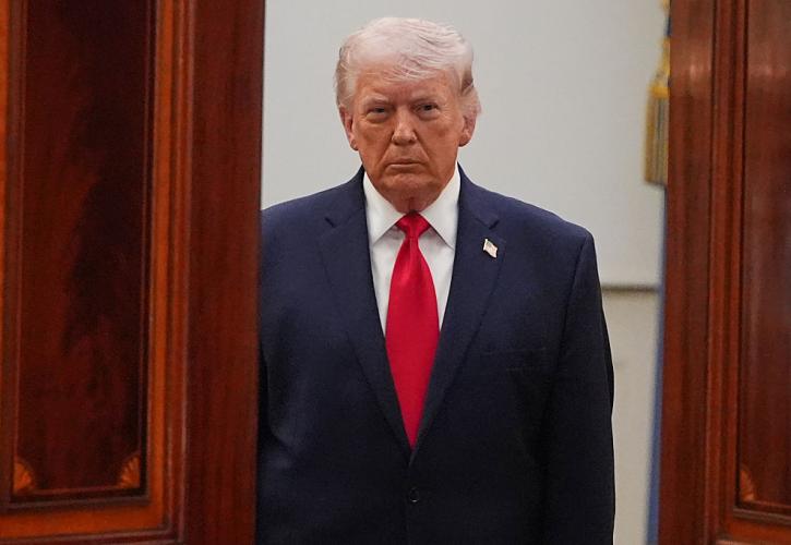 Πόλεμος στο Ιράν: «Θολή» εκεχειρία, σιγή ασυρμάτου από τον Λευκό Οίκο