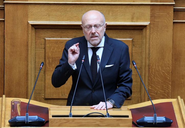 Βαρτζόπουλος: «Ζητώ άρση ασυλίας μου - Ο πολιτικός είναι συμπαραστάτης του πολίτη»