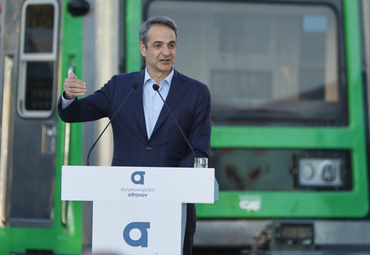 Στο 2027 η εκλογική βελόνα Μητσοτάκη - Οι «φυτευτοί» στα αποκαλυπτήρια του «κόμματος Καρυστιανού» - Τα νεύρα στο ΠΑΣΟΚ με την Άννα