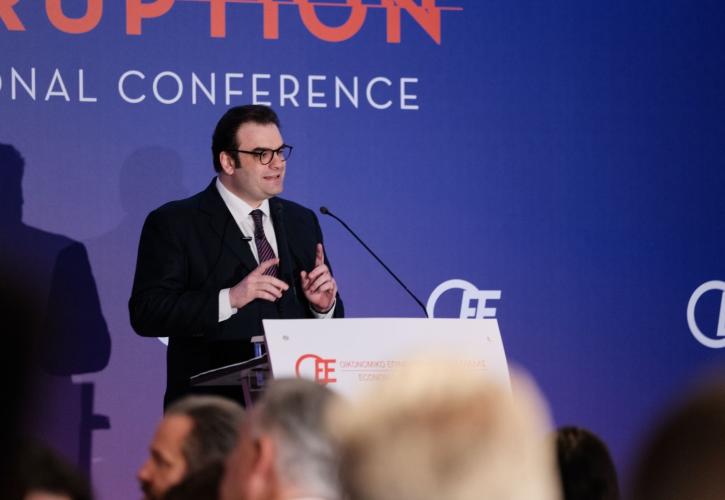 Πιερρακάκης: Αλλάζει το πλαίσιο στη δέουσα επιμέλεια λογιστών