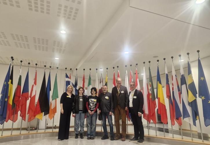 ΕΕΤ: 1η θέση για τις Ελληνίδες μαθήτριες στον Ευρωπαϊκό Διαγωνισμό Γνώσεων για το Χρήμα