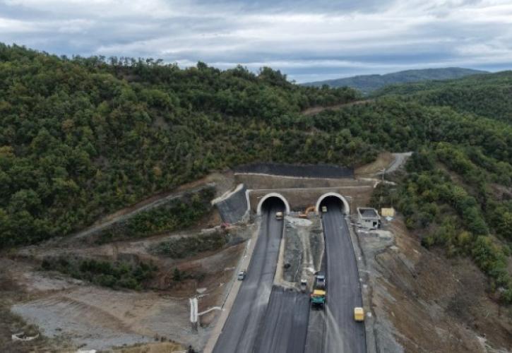 Κλείνουν 18-22/5 οι σήραγγες των Τεμπών