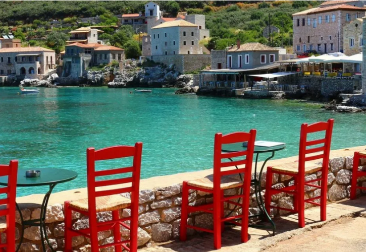 5 ιδέες για καλοκαιρινά road trips στην Ελλάδα