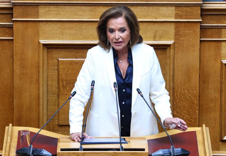Μπακογιάννη: Ούτε ένα κόμμα στο Σύνταγμα που εξυπηρετεί το αφήγημα των εχθρών της δημοκρατίας