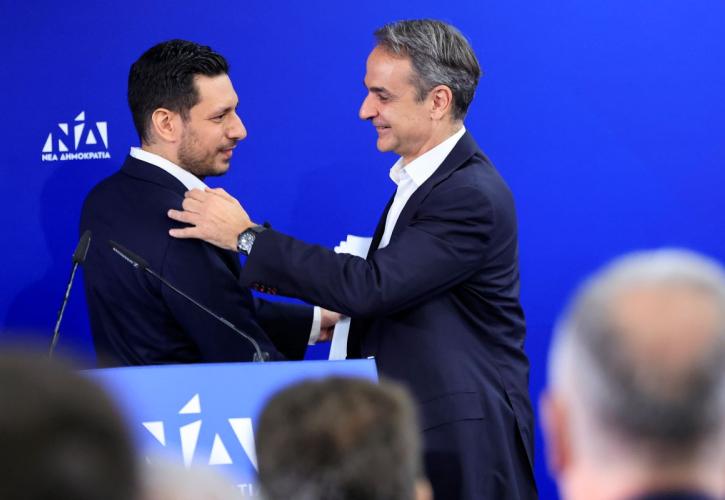 Ο πήχης Μητσοτάκη στην «μία και αυτοδύναμη Κυριακή» - Η προειδοποίηση στον Σαμαρά - Η άφαντη συνεδριακή θέση του ΠΑΣΟΚ