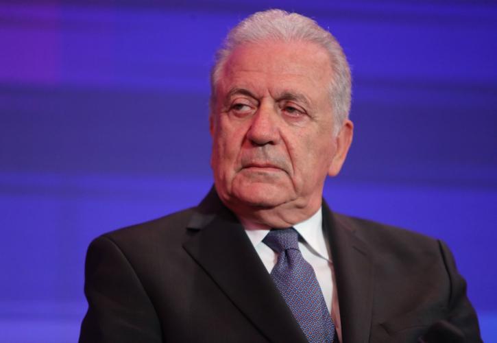 Στο υπουργείο Δικαιοσύνης το αίτημα άρσης ασυλίας του Δ. Αβραμόπουλου