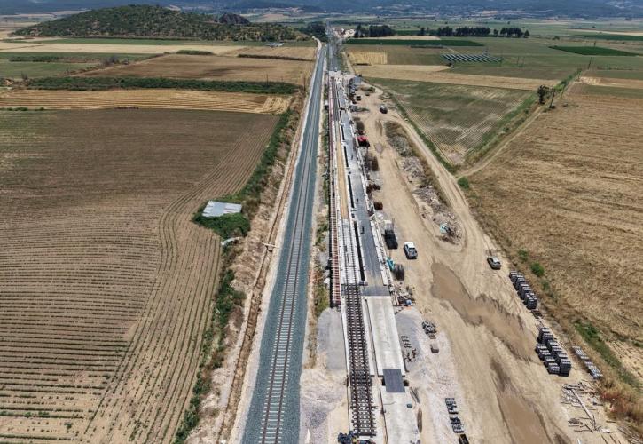 Σιδηρόδρομοι: Παραδίδεται το πρώτο ενισχυμένο τμήμα της γραμμής Αθήνα - Θεσσαλονίκη