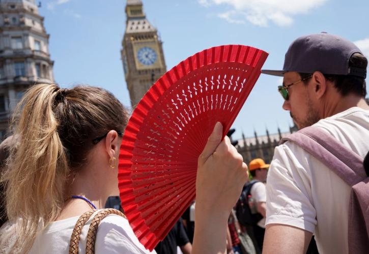 Νέο ρεκόρ ζέστης στη Βρετανία με 36,4°C - Σπάνιος κόκκινος συναγερμός στην Ολλανδία