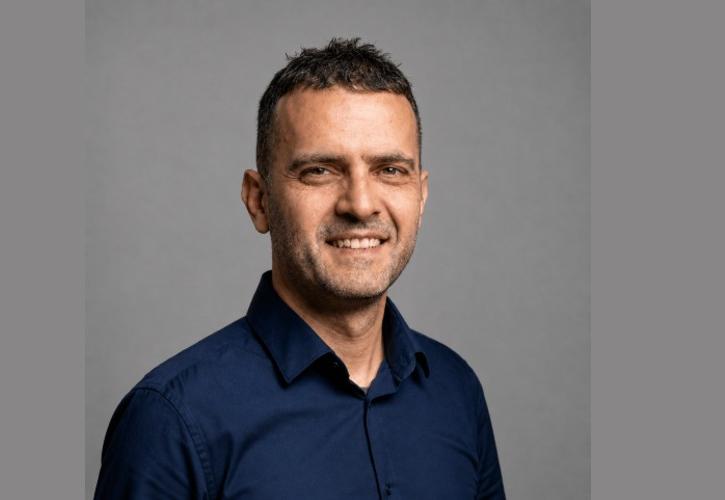 Helvia.ai: Ο Δημήτρης Μπαλαούρας αποκωδικοποιεί τον οδηγό του CEO για το AI