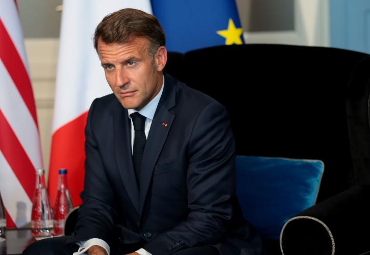 Μακρόν: Οι Ευρωπαίοι θα βρίσκονται στις ειρηνευτικές συνομιλίες για την Ουκρανία