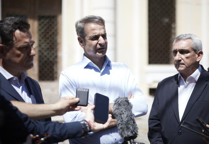 Μητσοτάκης στη Ρόδο: Αναβαθμίζεται το νοσοκομείο, προχωρά το master plan για το τουριστικό λιμάνι